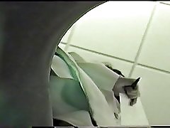 Kontor kollega strømpebukser upskirt 4