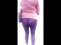 Formidable milf nice se gennem røv